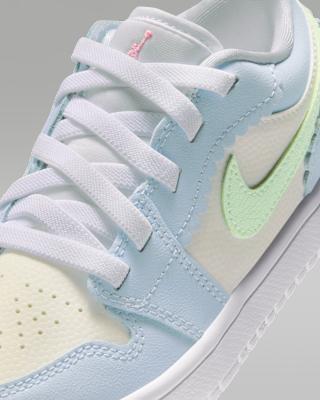 NIKE公式】ジョーダン 1 LOW ALT SE リトルキッズシューズ.オンライン